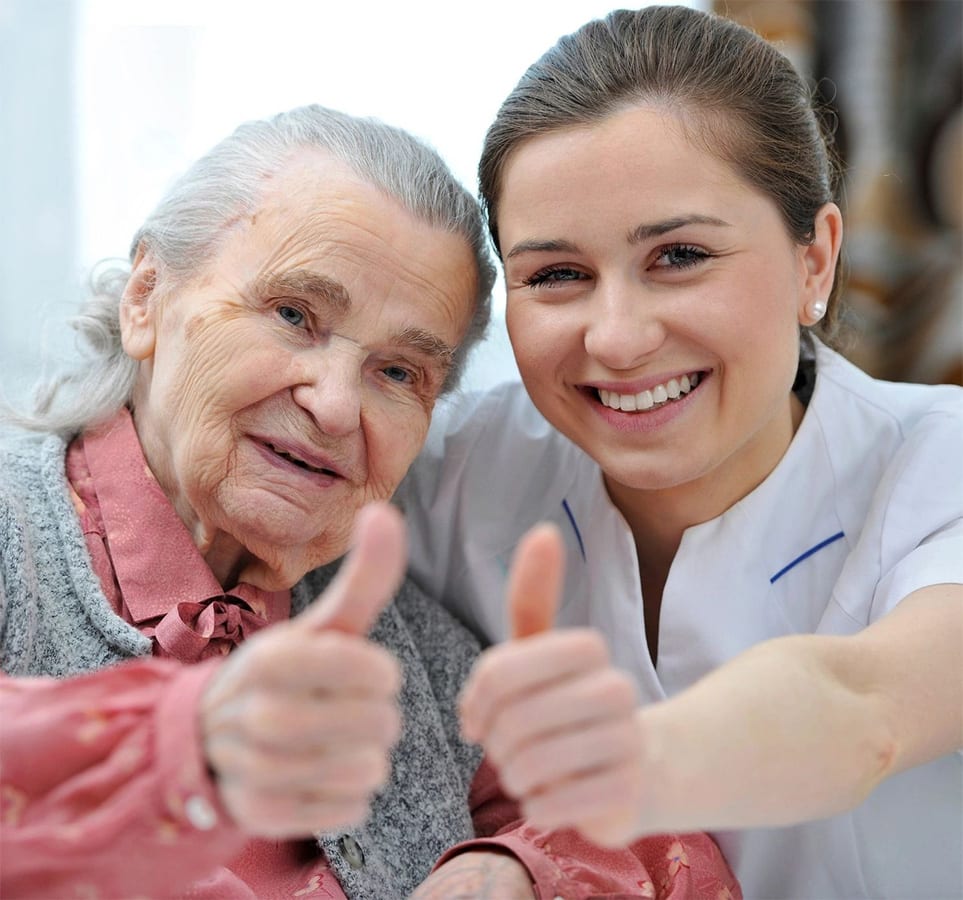 A resident and professional in an assisted living community in Warren County, MO